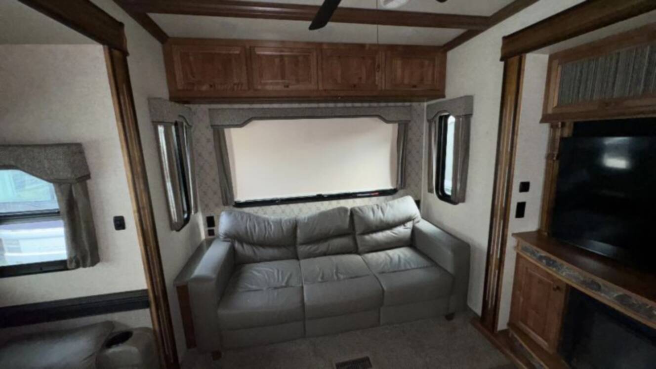 A photo of this 2018 Heartland Big Country Fifth Wheel 3560SS