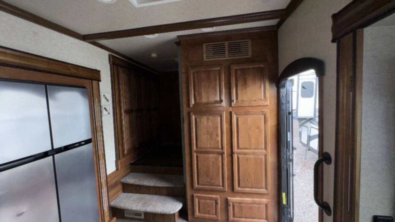 A photo of this 2018 Heartland Big Country Fifth Wheel 3560SS