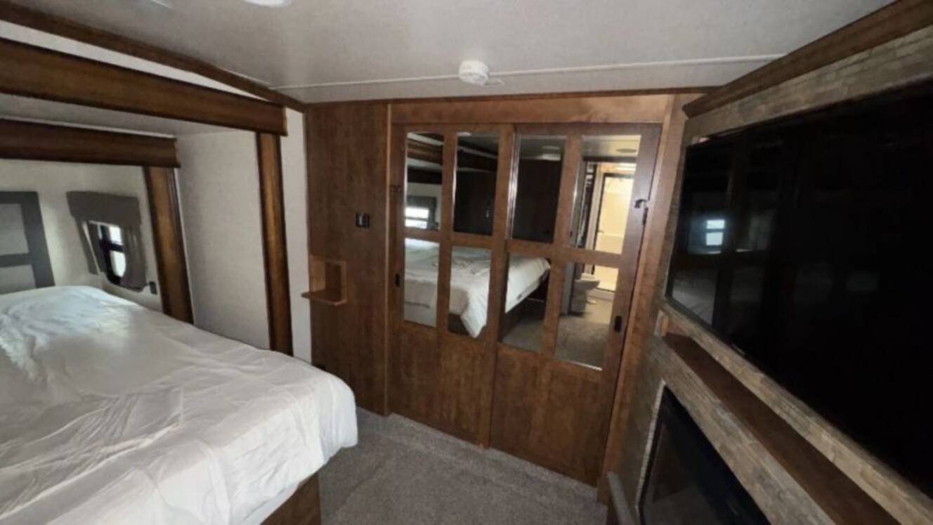 A photo of this 2018 Heartland Big Country Fifth Wheel 3560SS