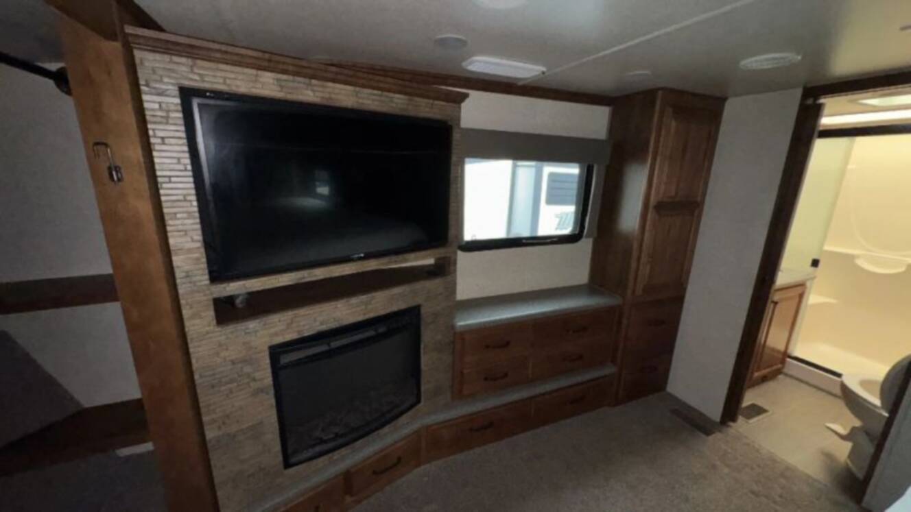 A photo of this 2018 Heartland Big Country Fifth Wheel 3560SS