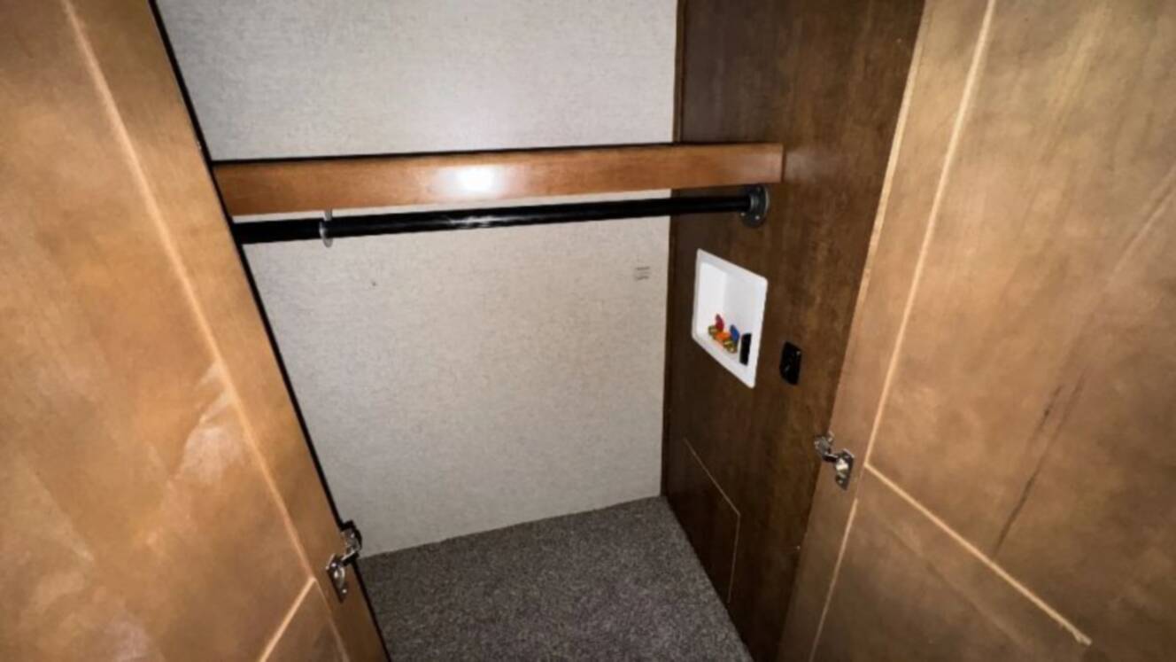 A photo of this 2018 Heartland Big Country Fifth Wheel 3560SS