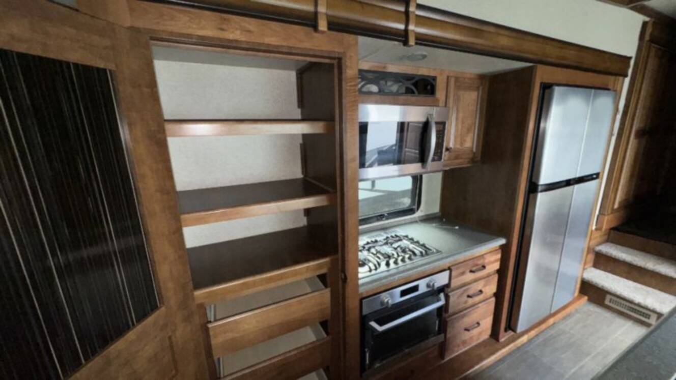 A photo of this 2018 Heartland Big Country Fifth Wheel 3560SS