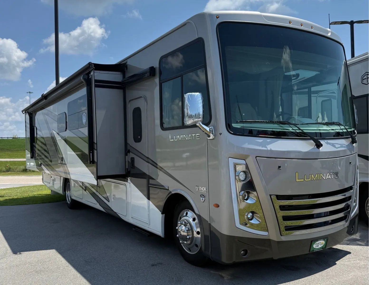 2026 Thor Motor Coach LUMINATE CC35 in gulfport MS