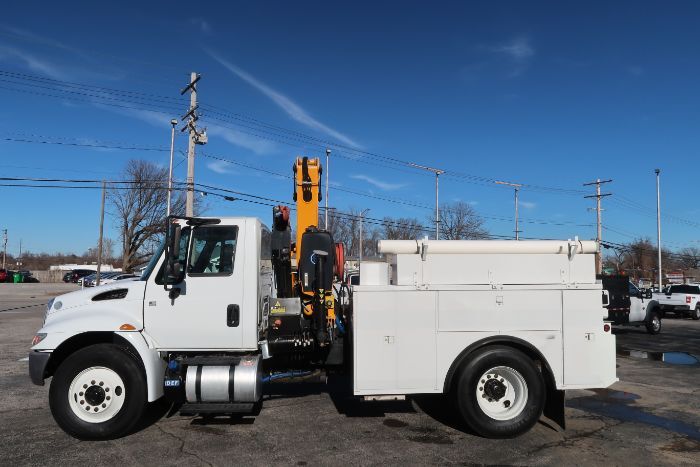 2018 INTERNATIONAL 4300 in Springfield, MO