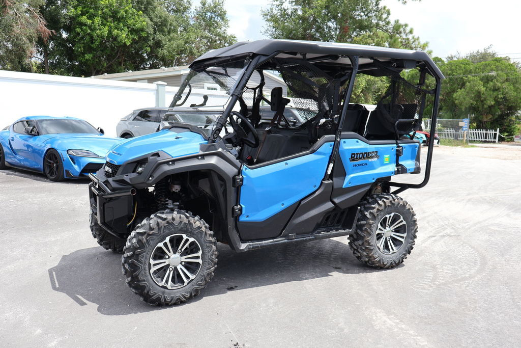 2017 Honda Pioneer 1000-5 Deluxe in clearwater FL