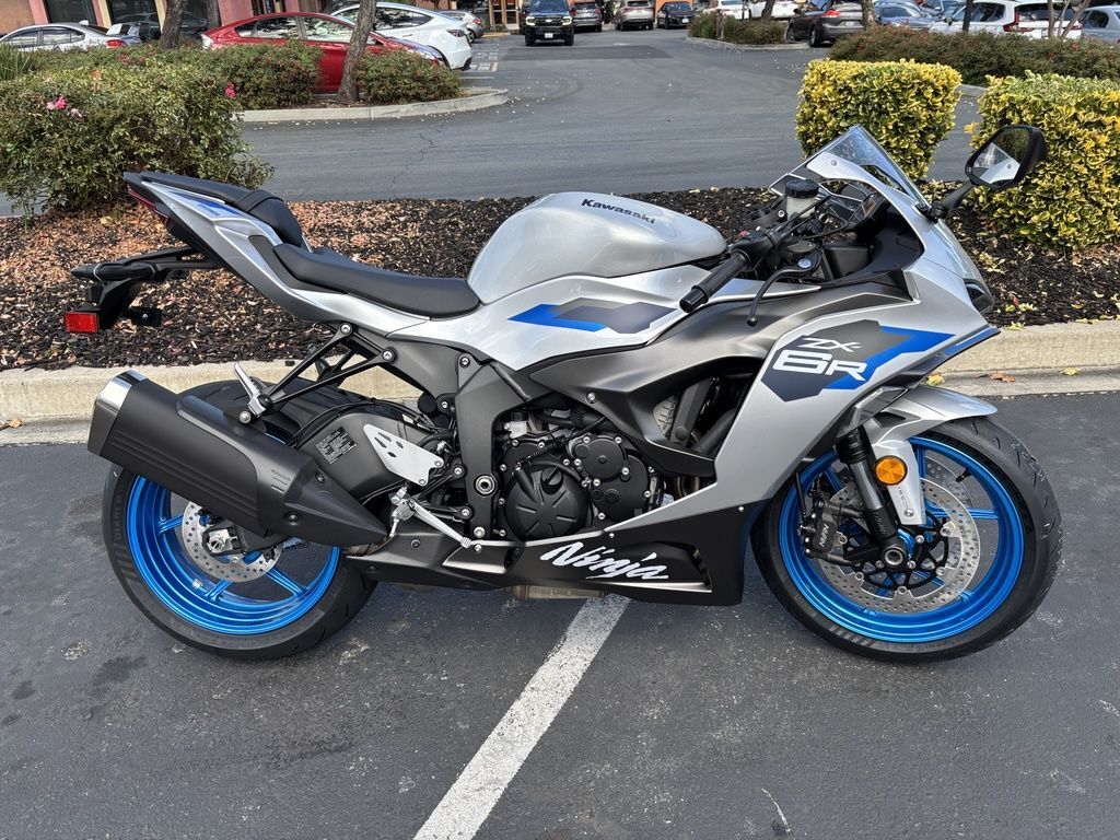 New 2027 Kawasaki Ninja® Zx -6R Abs For Sale in Concord, CA