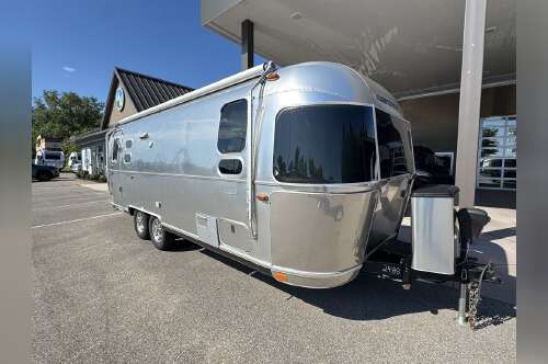 2019 Airstream Flying Cloud 25FB in lorain OH
