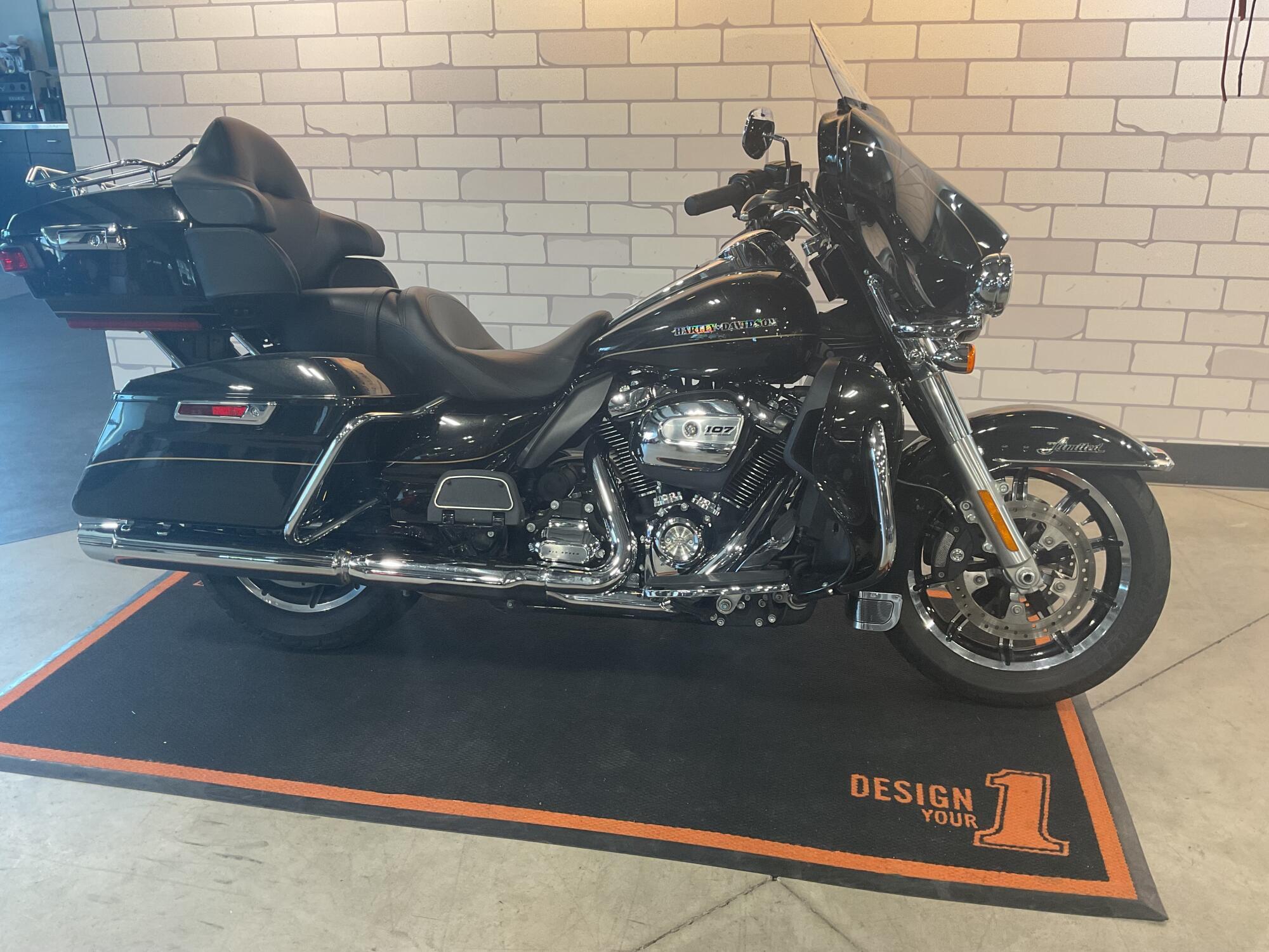 2017 Harley-Davidson Ultra Limited ULTRA LIMITED in Winterville, NC