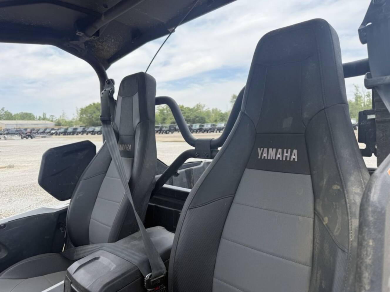 A photo of this 2024 Yamaha Wolverine RMAX2 1000 Limited Edition