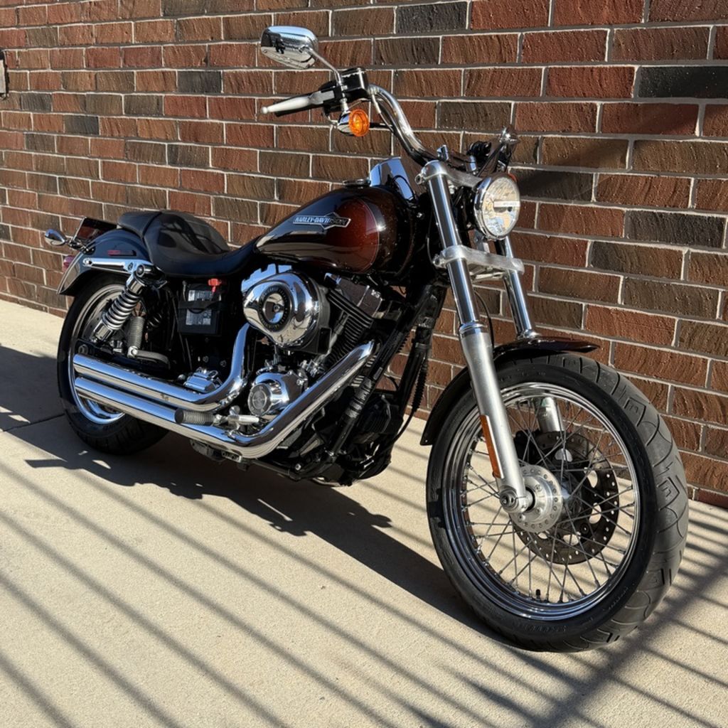 2011 Harley-Davidson® FXDC - Dyna® Super Glide® Custom DYNA CUSTOM in Van Nuys, CA