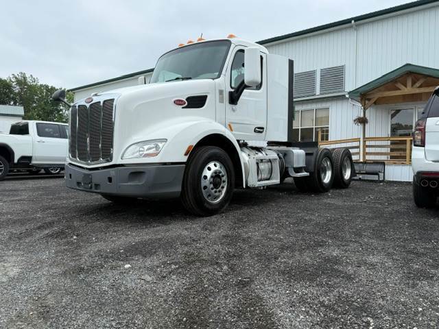2022 Peterbilt 579 in Elkton, MD