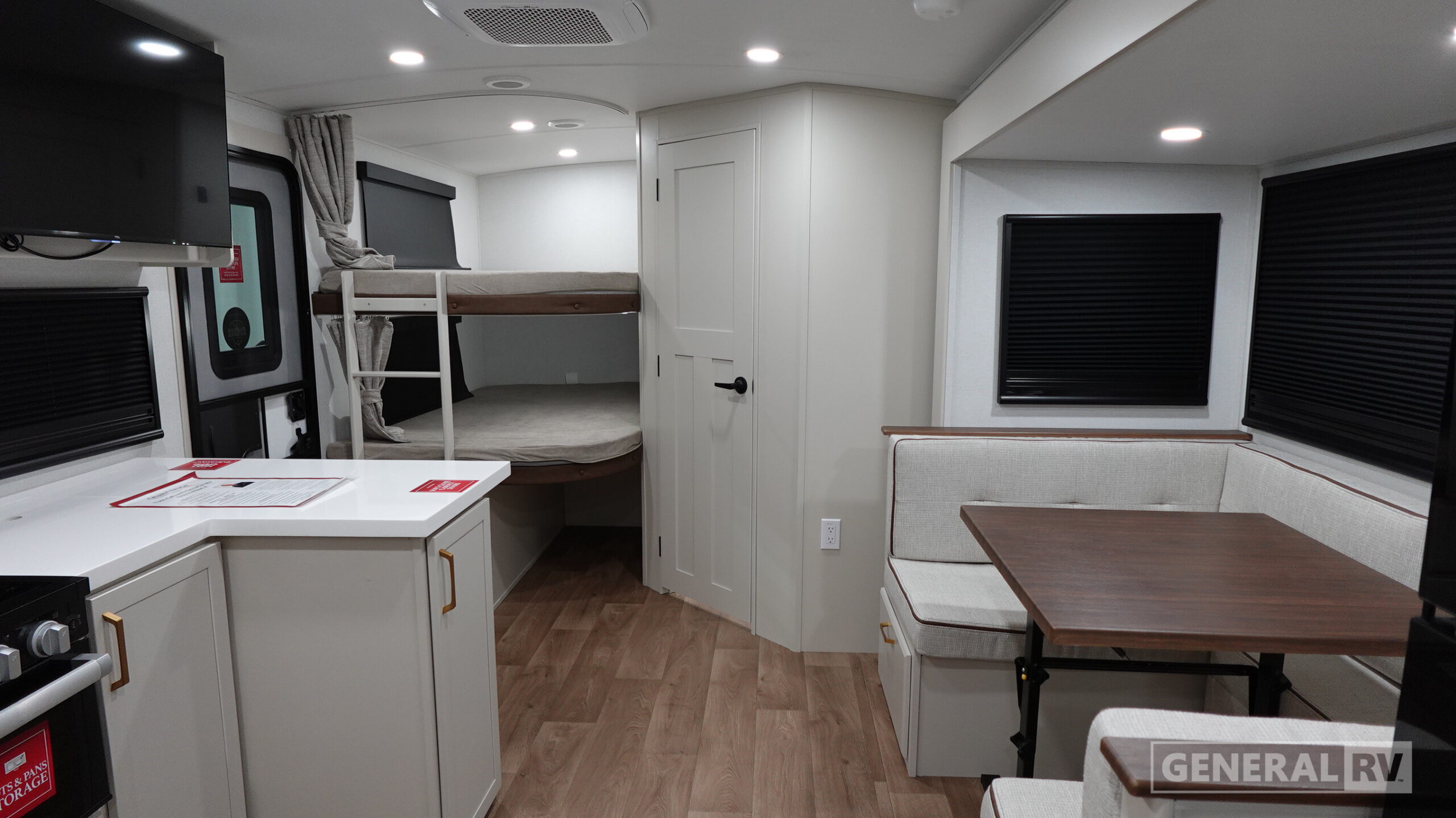 2027 Grand Design IMAGINE 2470BH in west chester PA