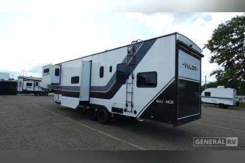 2025 Alliance Rv VALOR 36V11 in north canton OH