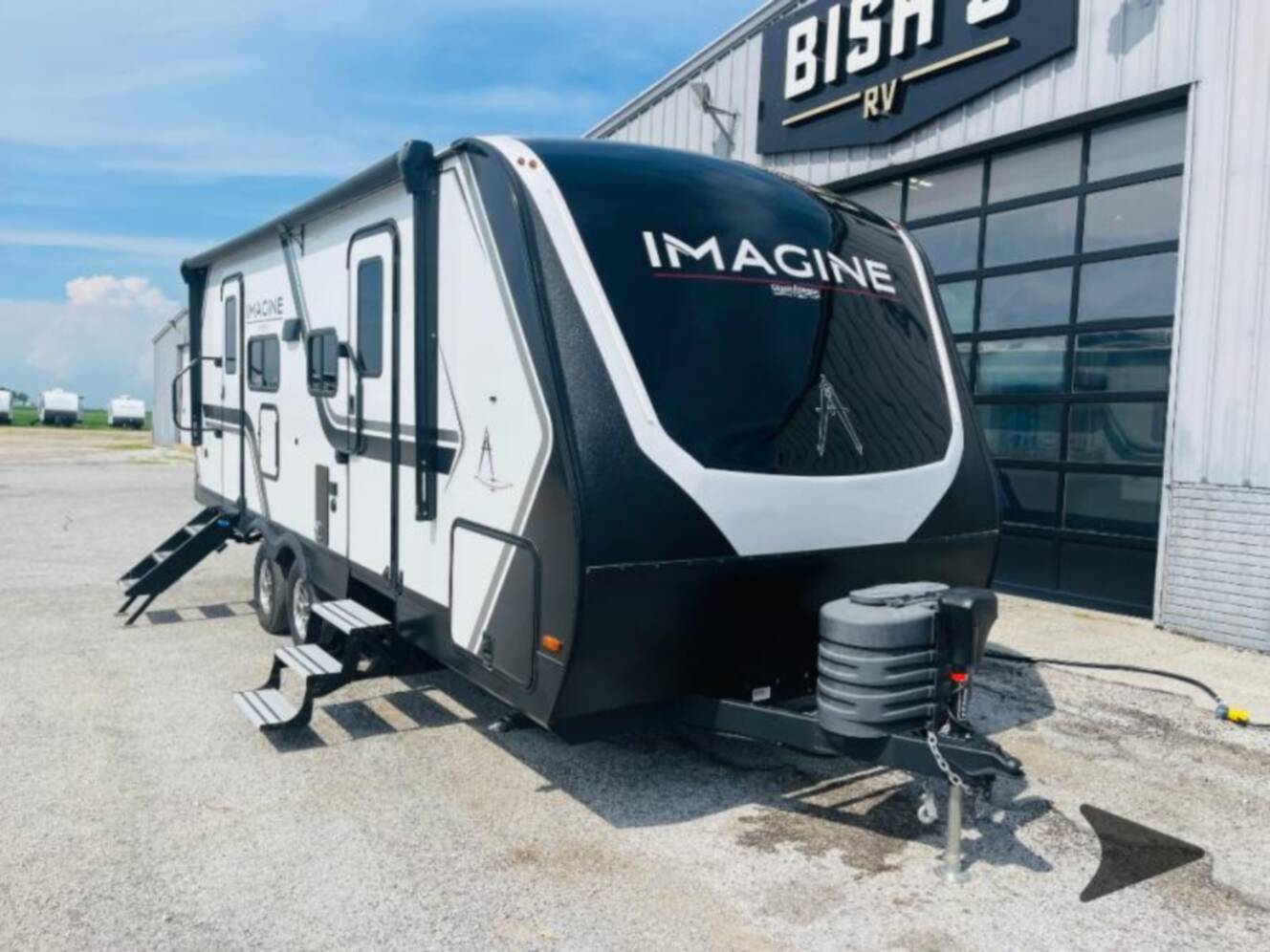 A photo of this 2025 Grand Design Imagine 2300MK