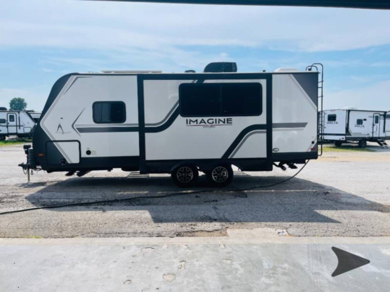 A photo of this 2025 Grand Design Imagine 2300MK