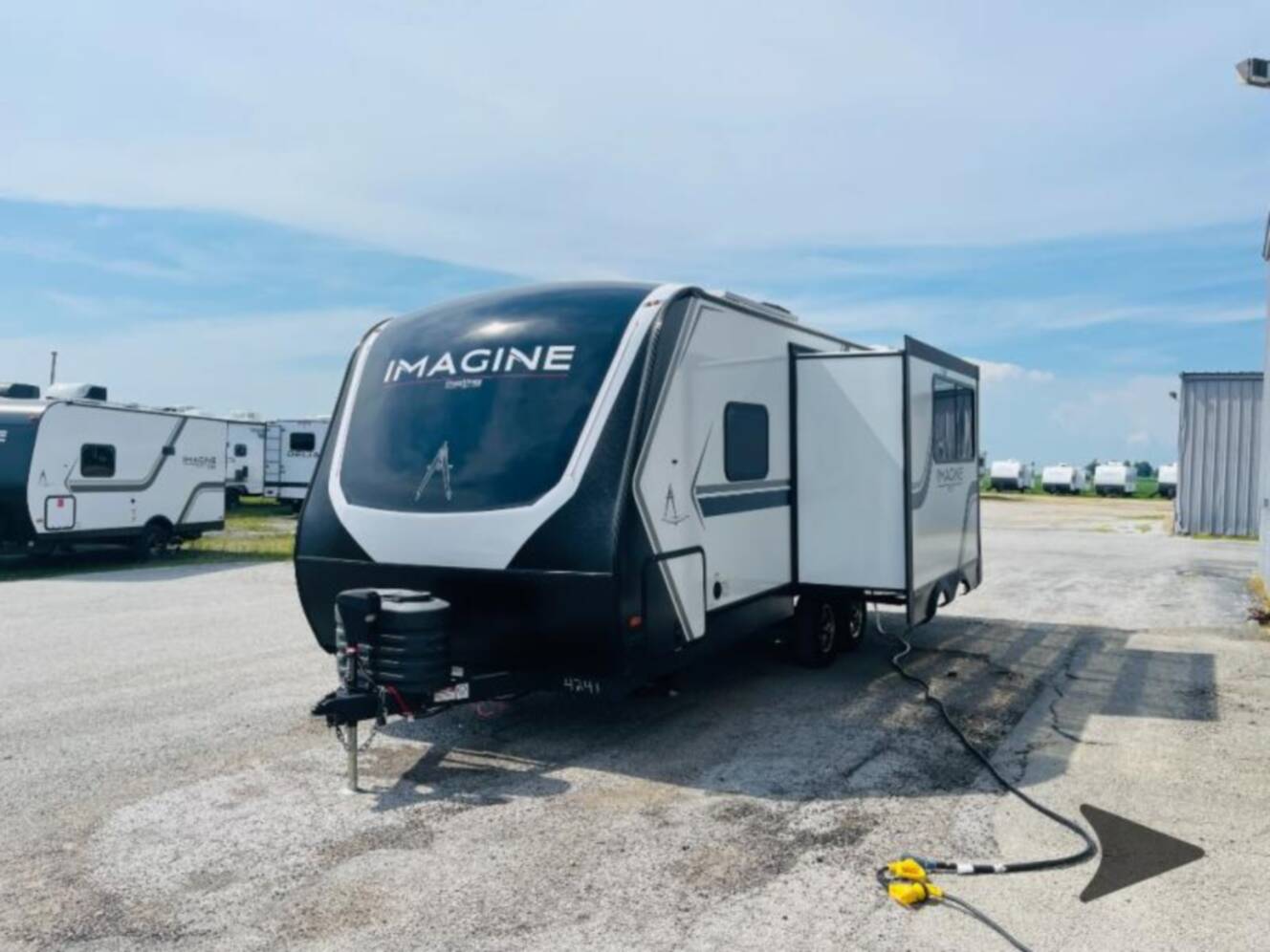 A photo of this 2025 Grand Design Imagine 2300MK