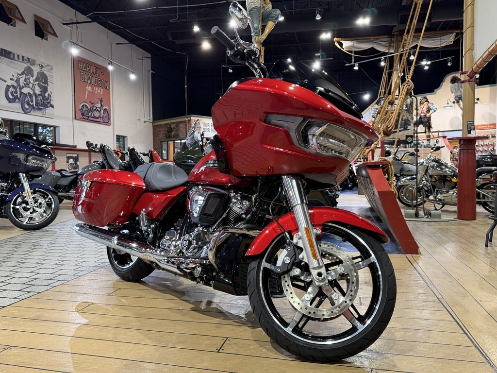 2025 Harley-Davidson Road Glide REDCHROME BASE in Stuart, FL