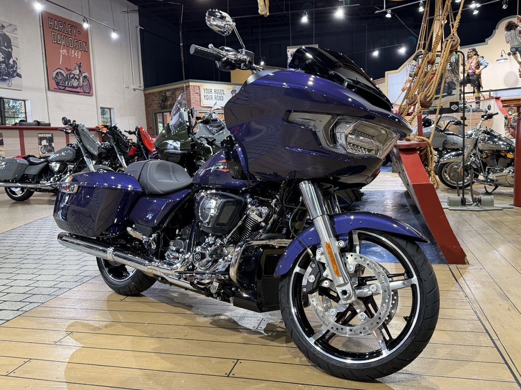 2025 Harley-Davidson Road Glide in Stuart, FL