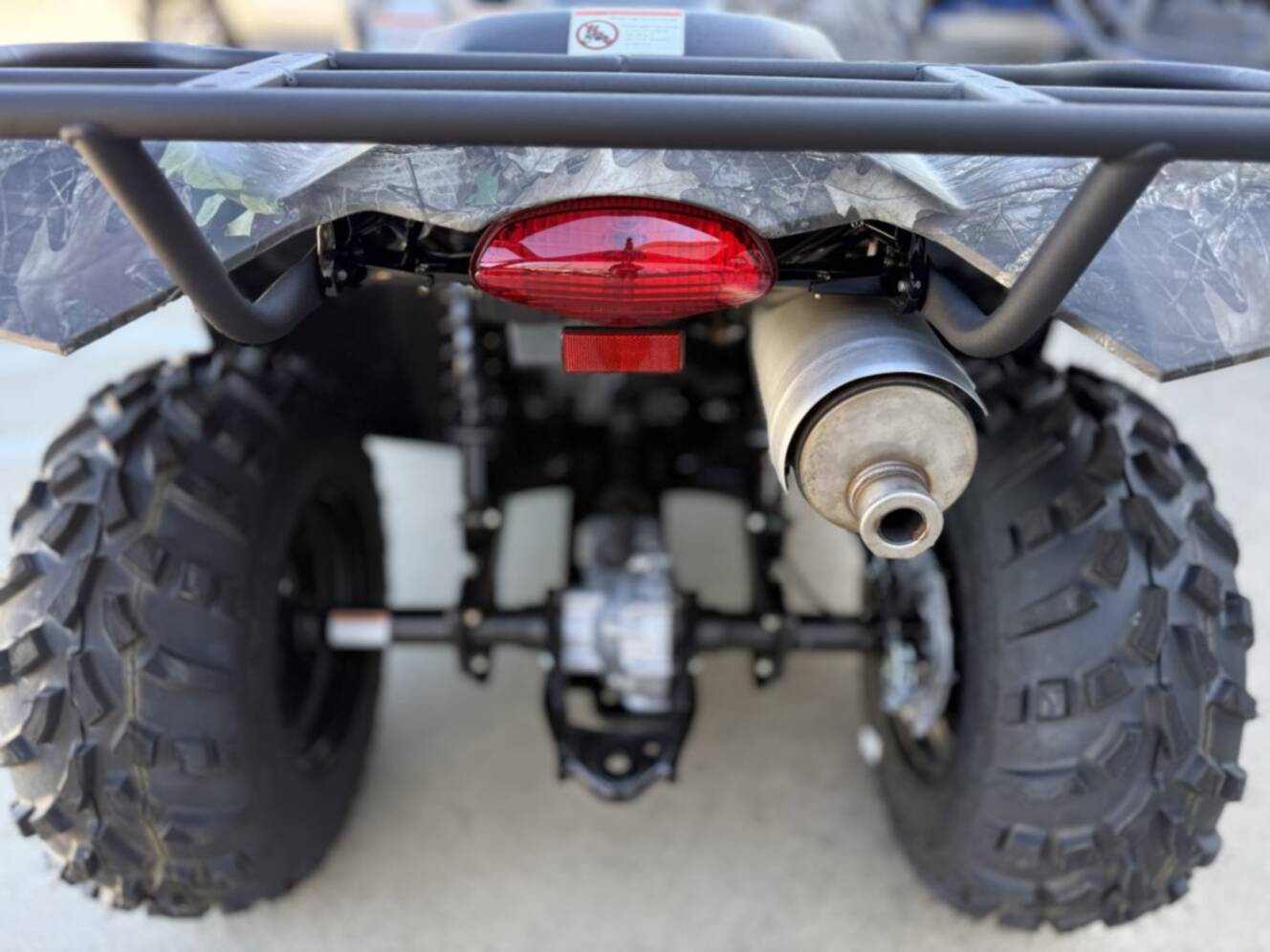 A photo of this 2026 Suzuki KINGQUAD 400ASi CAMO