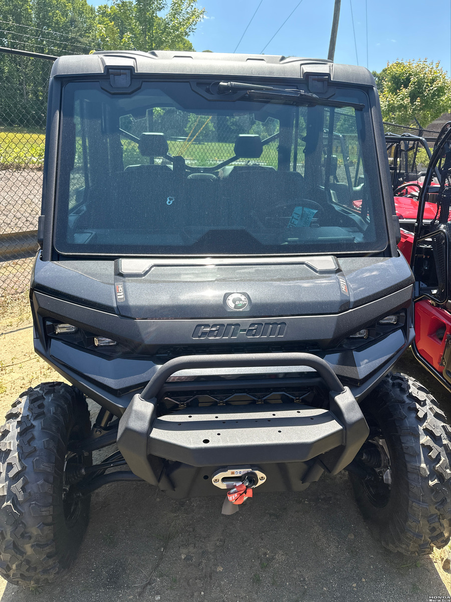 2026 Can-Am Defender MAX XT CAB HD11 With 10 25 in display in winston-salem NC