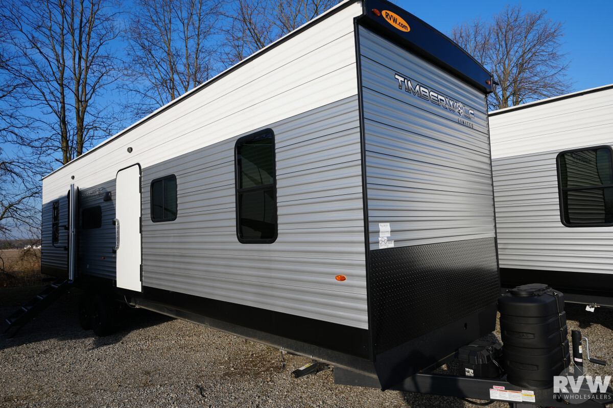 2023 Forest River Cherokee Timberwolf Destination 36FBOP 36FB0P in lakeview OH