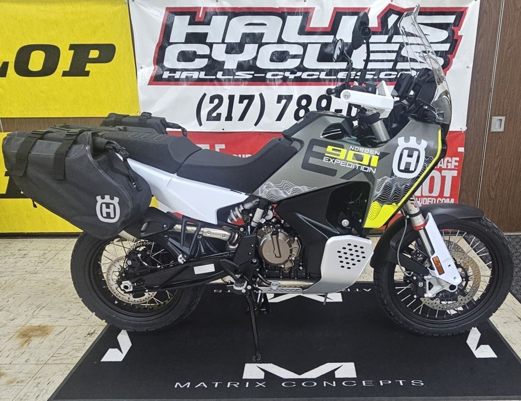 2027 Husqvarna® Norden 901 Expedition 901 in Springfield, IL