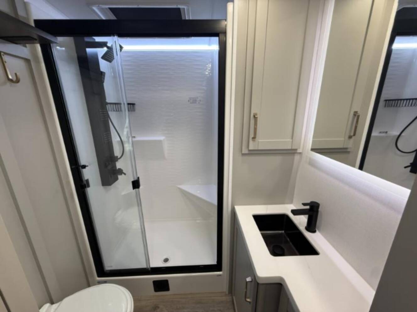 A photo of this 2025 Brinkley Rv Model Z Air 285