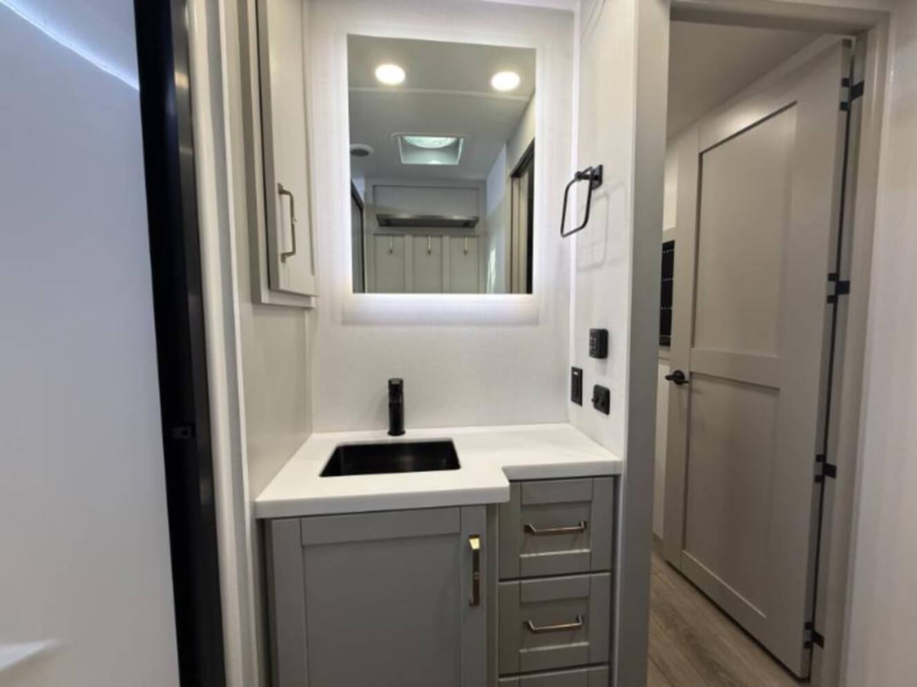A photo of this 2025 Brinkley Rv Model Z Air 285
