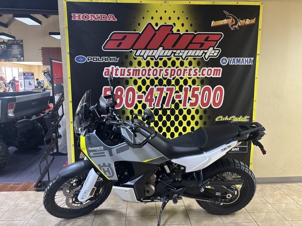 2025 Husqvarna® Norden 901 901 in Altus, OK