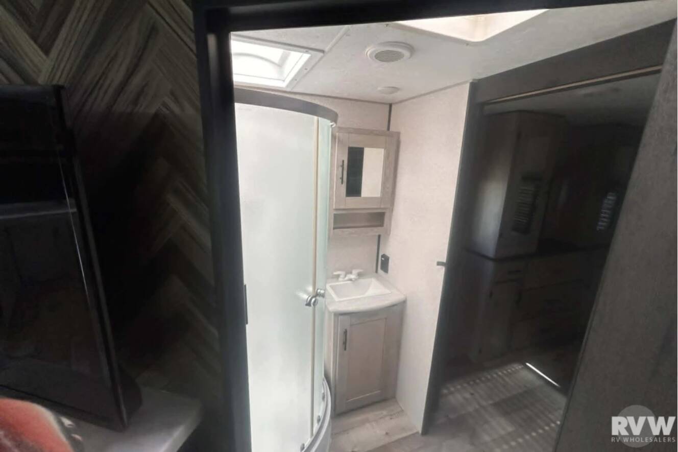 A photo of this 2022 Kz Connect 272FK