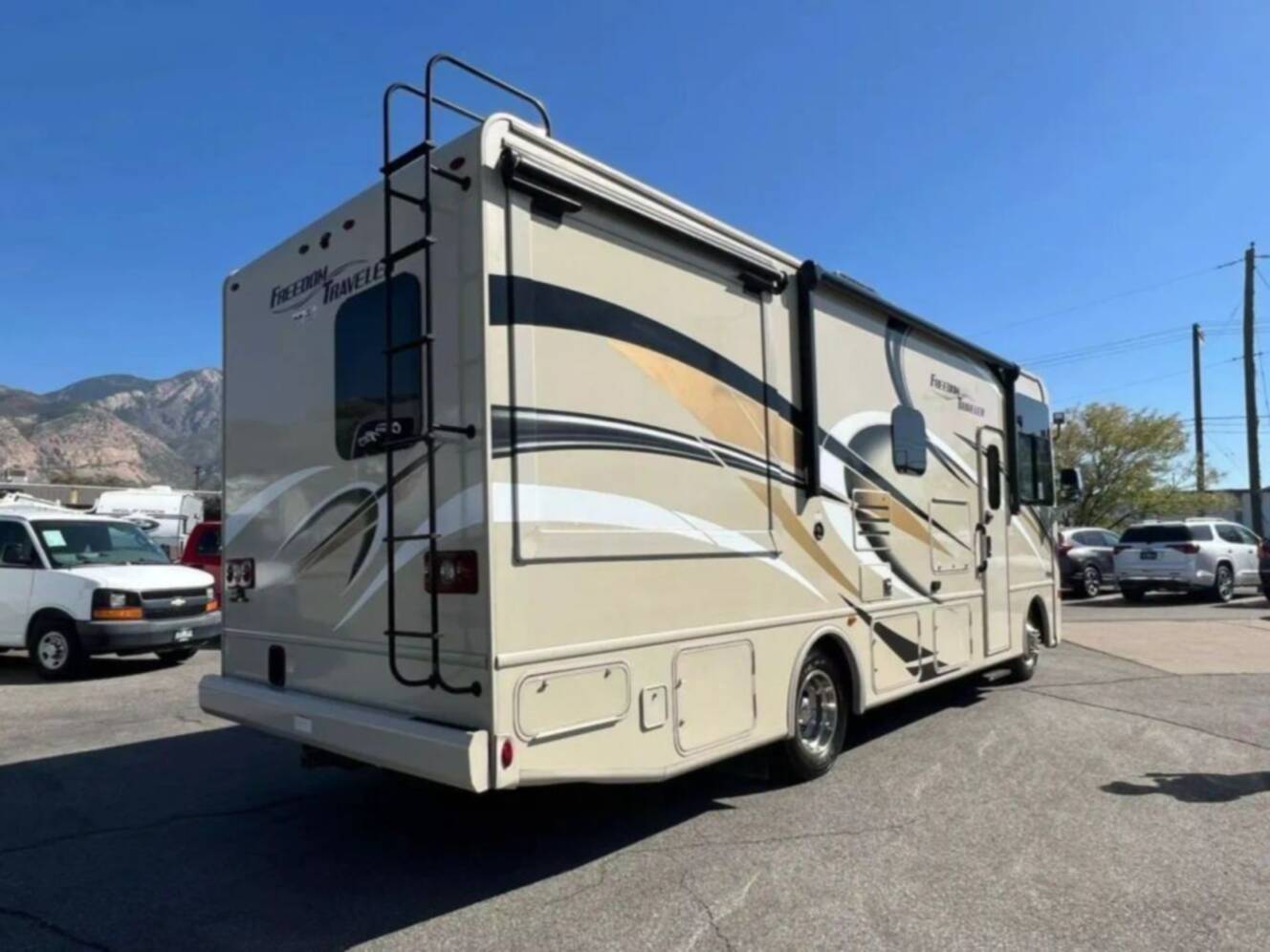 A photo of this 2019 Thor Motor Coach Freedom Traveler A27