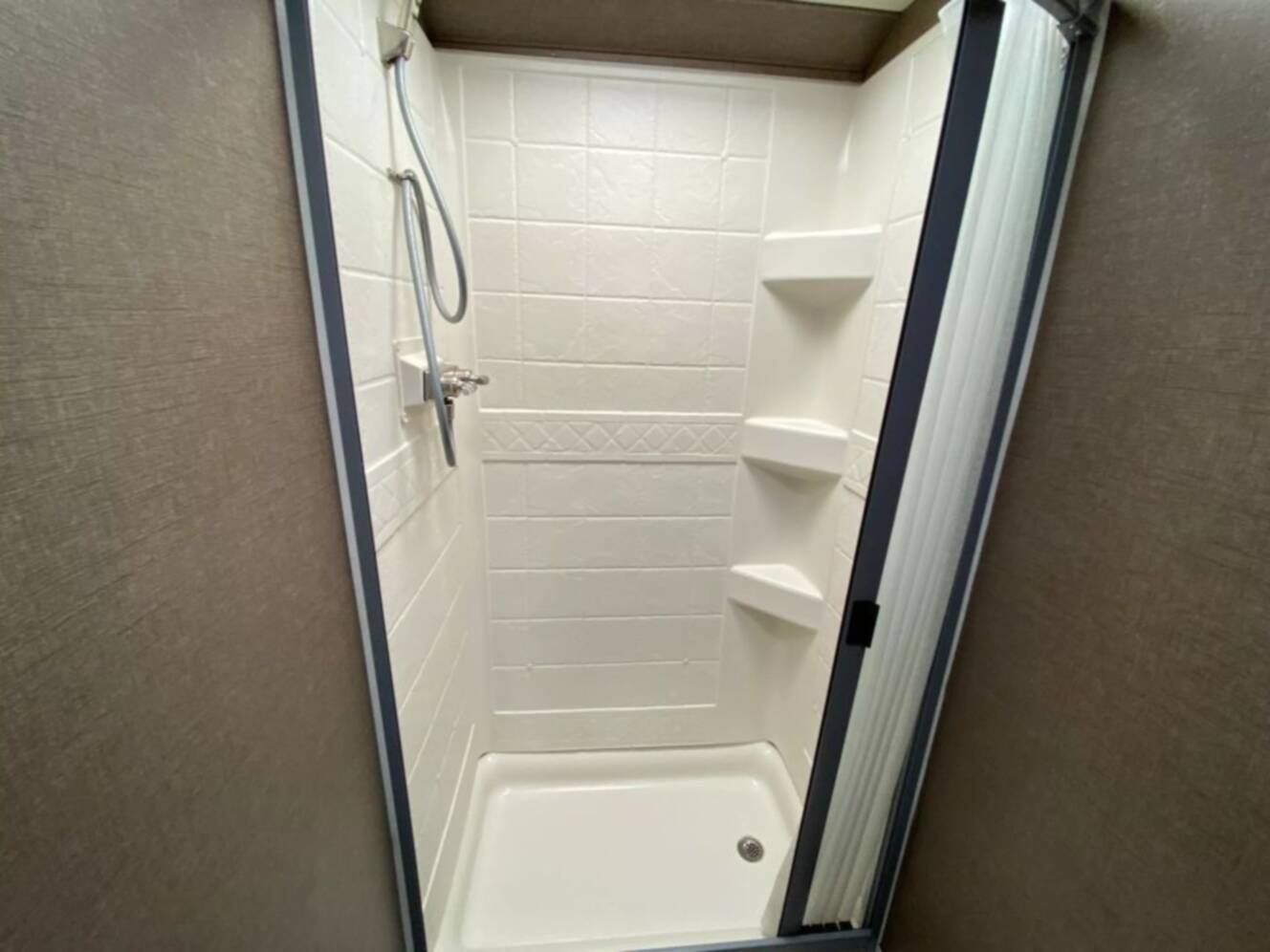 A photo of this 2019 Thor Motor Coach Freedom Traveler A27