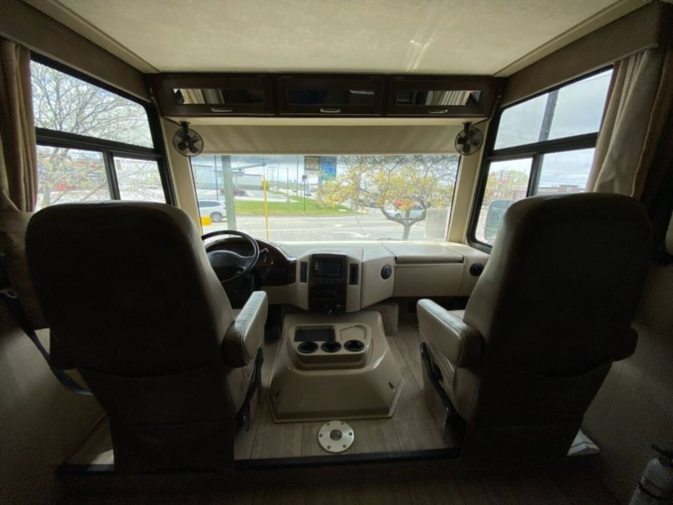 A photo of this 2019 Thor Motor Coach Freedom Traveler A27