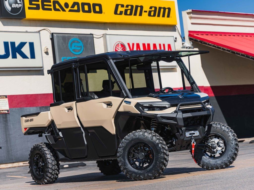 2026 Can-Am Defender MAX Limited HD11 Desert Tan & Carbon Black in new braunfels TX