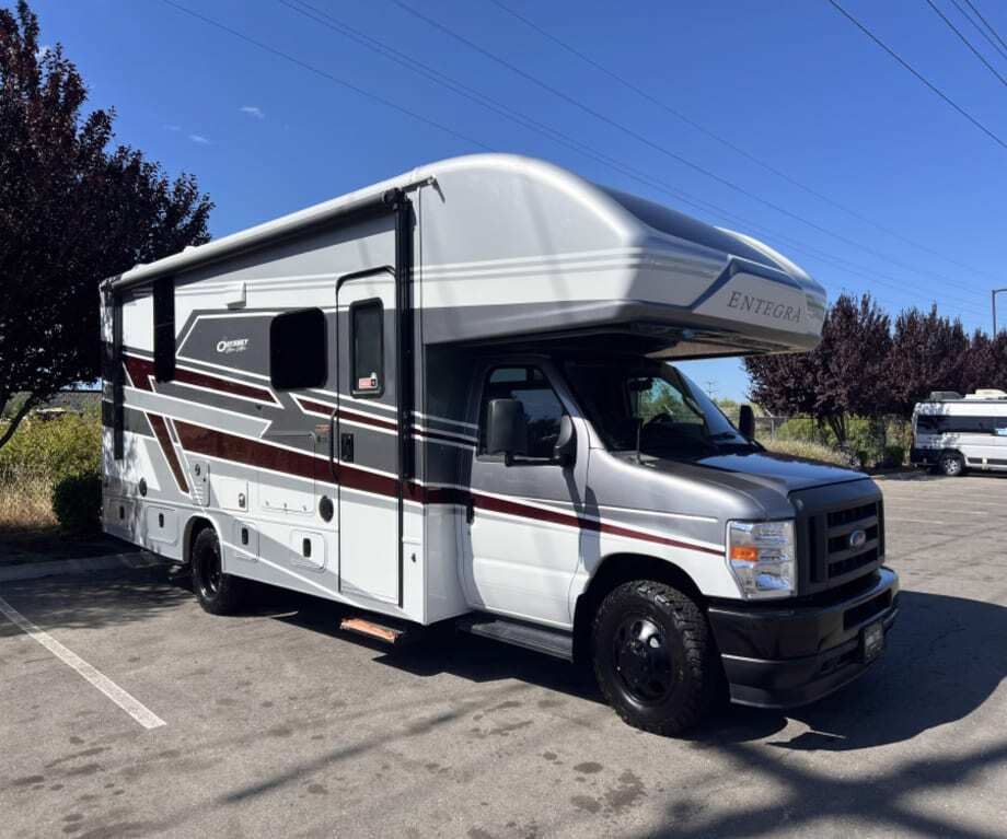 2027 Entegera ODYSSEY 24B-EST-FBP in west sacramento CA