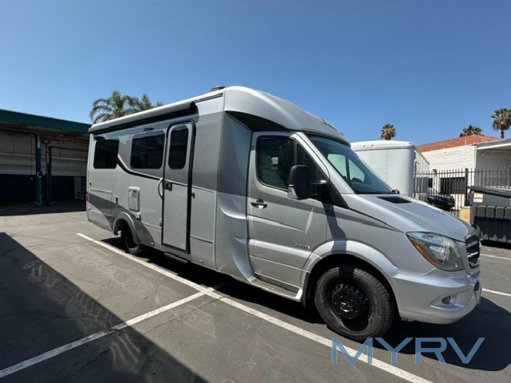 2017 Leisure Travel UNITY U24CB in el cajon CA