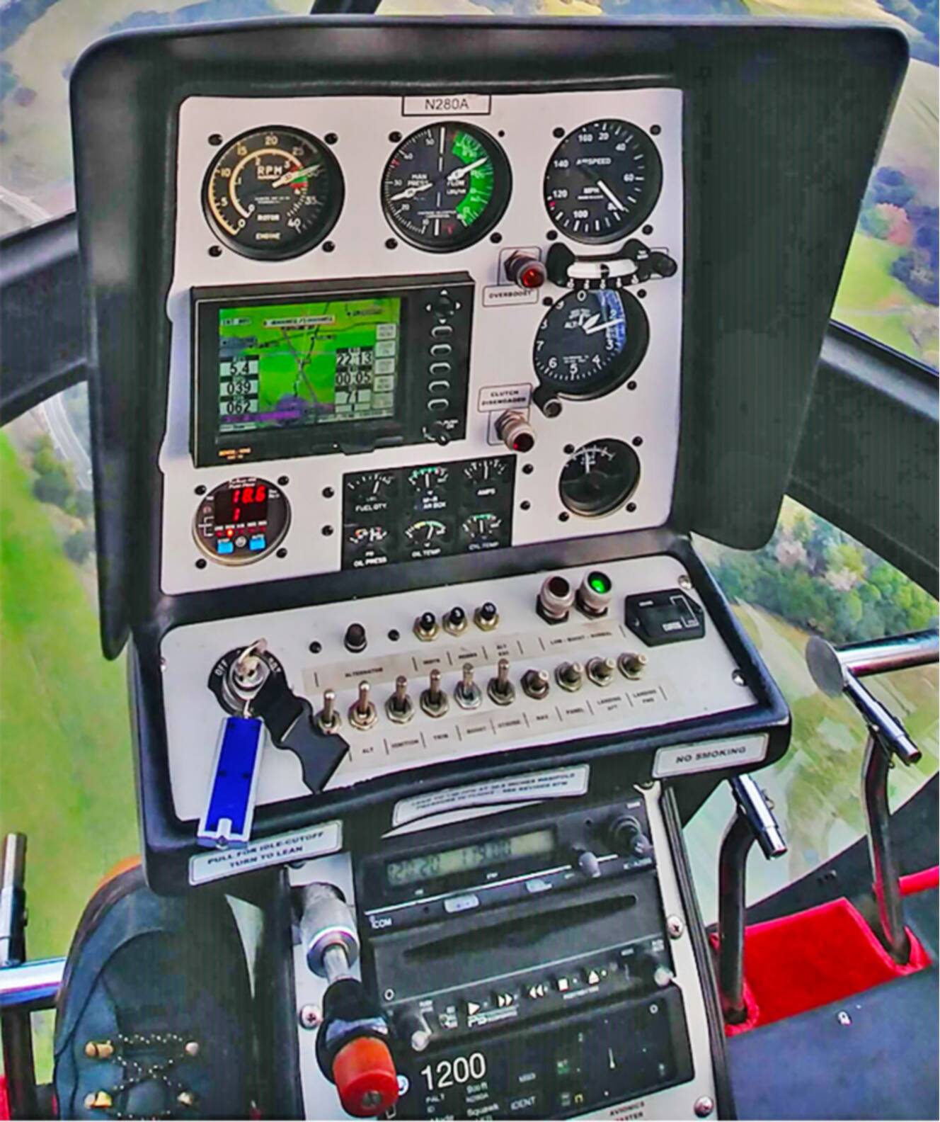 A photo of this 1980 Enstrom Helicopter Corp SHARK 280C