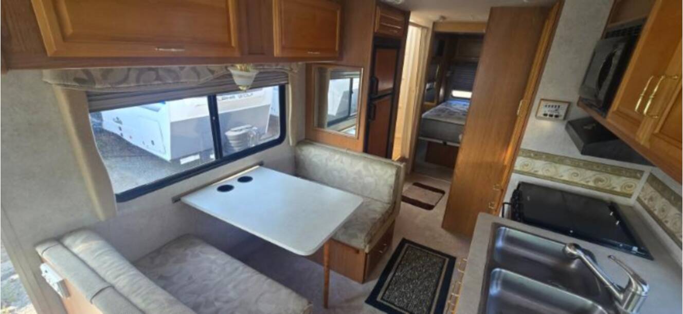 A photo of this 2002 Fleetwood Storm 30H
