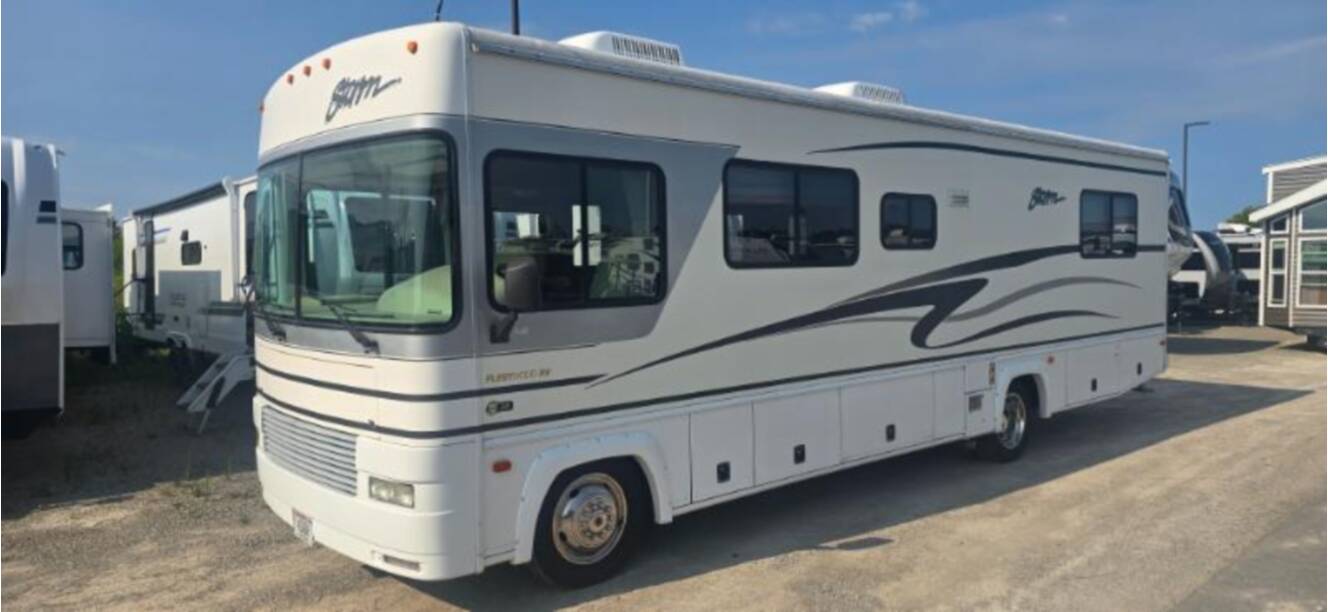 A photo of this 2002 Fleetwood Storm 30H