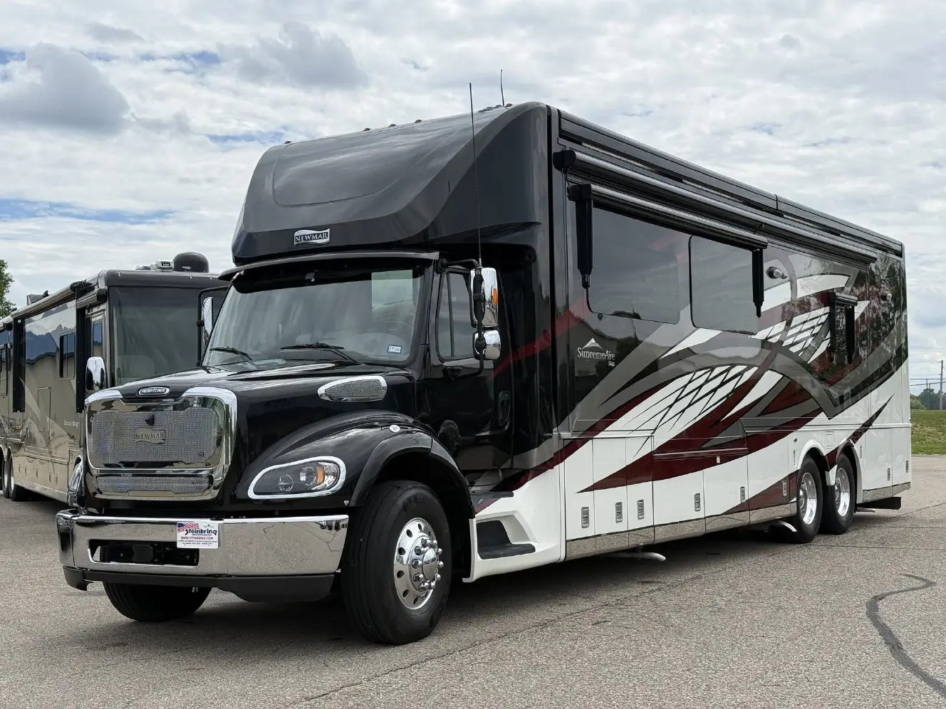 2023 Newmar Supreme Aire 4530
