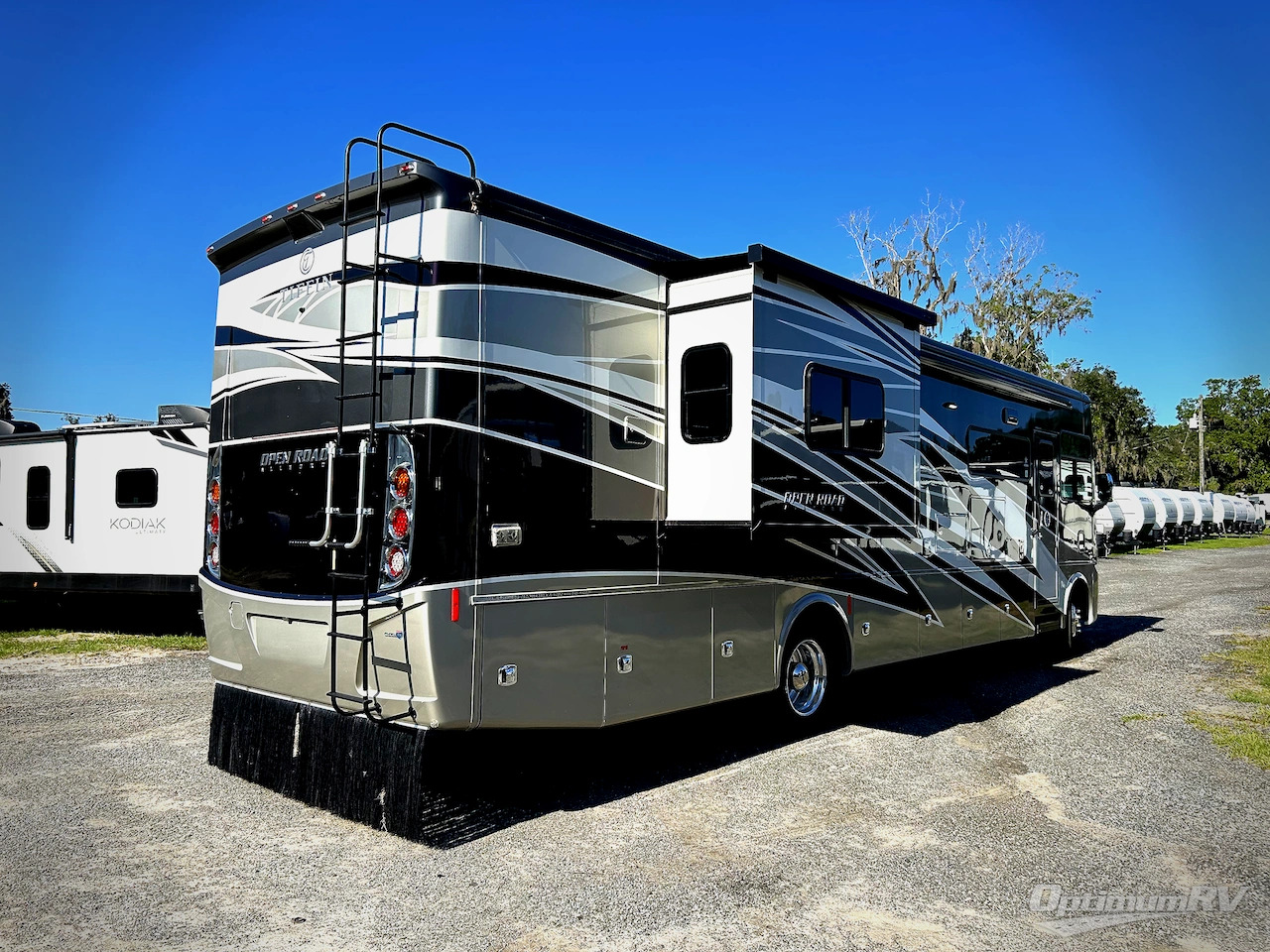 2022 Tiffin Open Road Allegro 36 UA in ocala FL