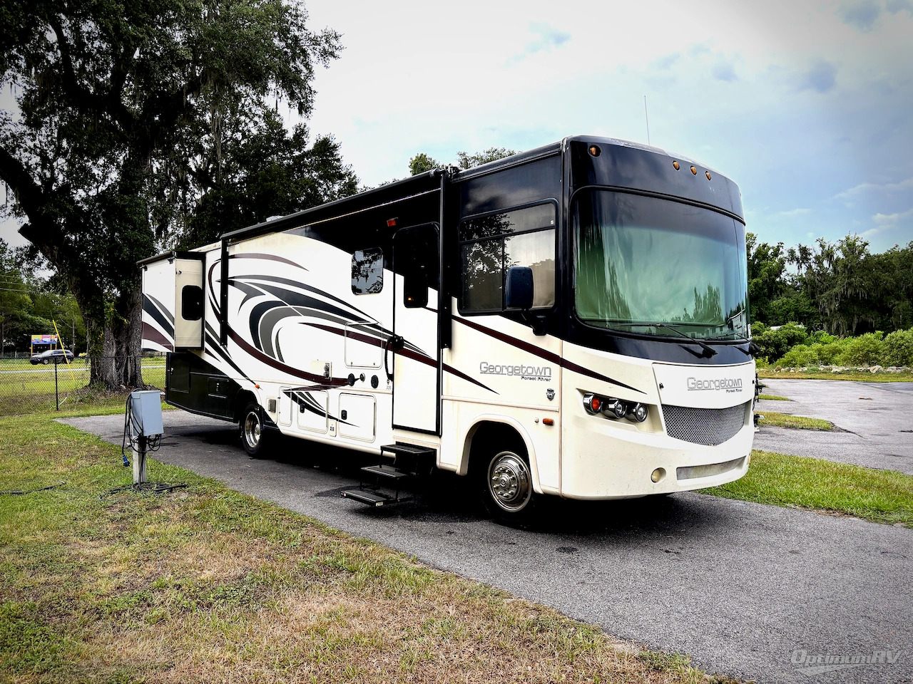 2015 Forest River Georgetown 335DS in ocala FL