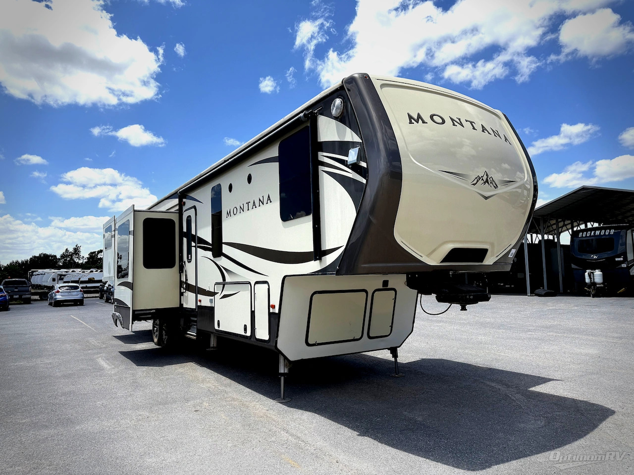 2016 Keystone Montana 3791 RD in la feria TX
