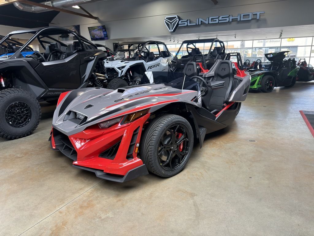 2026 Polaris Slingshot® R AutoDrive Radiant Gray with Indy Red Pearl SL in Bellflower, CA