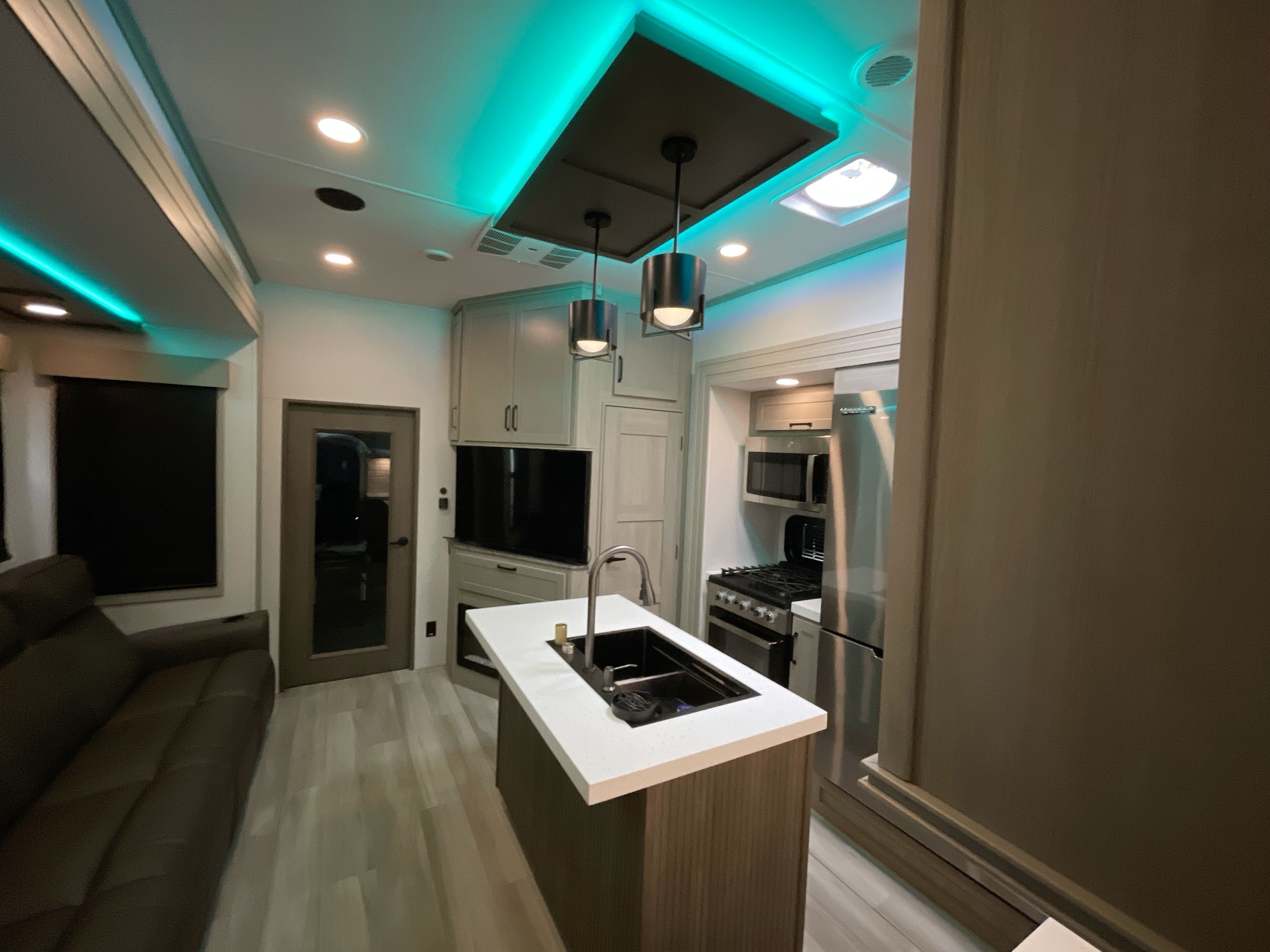 View more photos of this listing