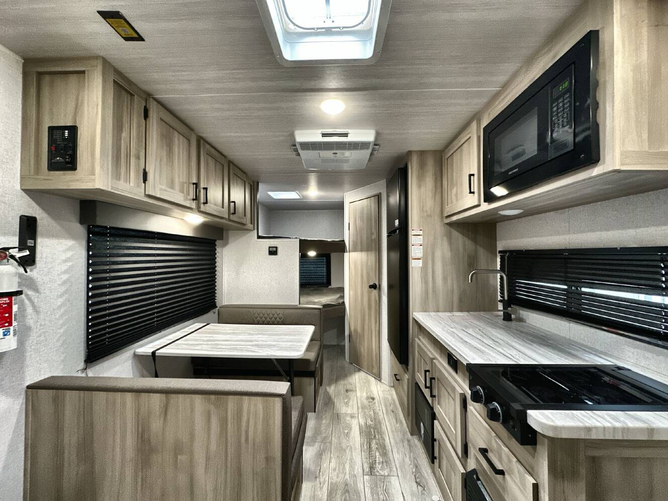 A photo of this 2024 East To West SILVER LAKE LE 1610BHLE