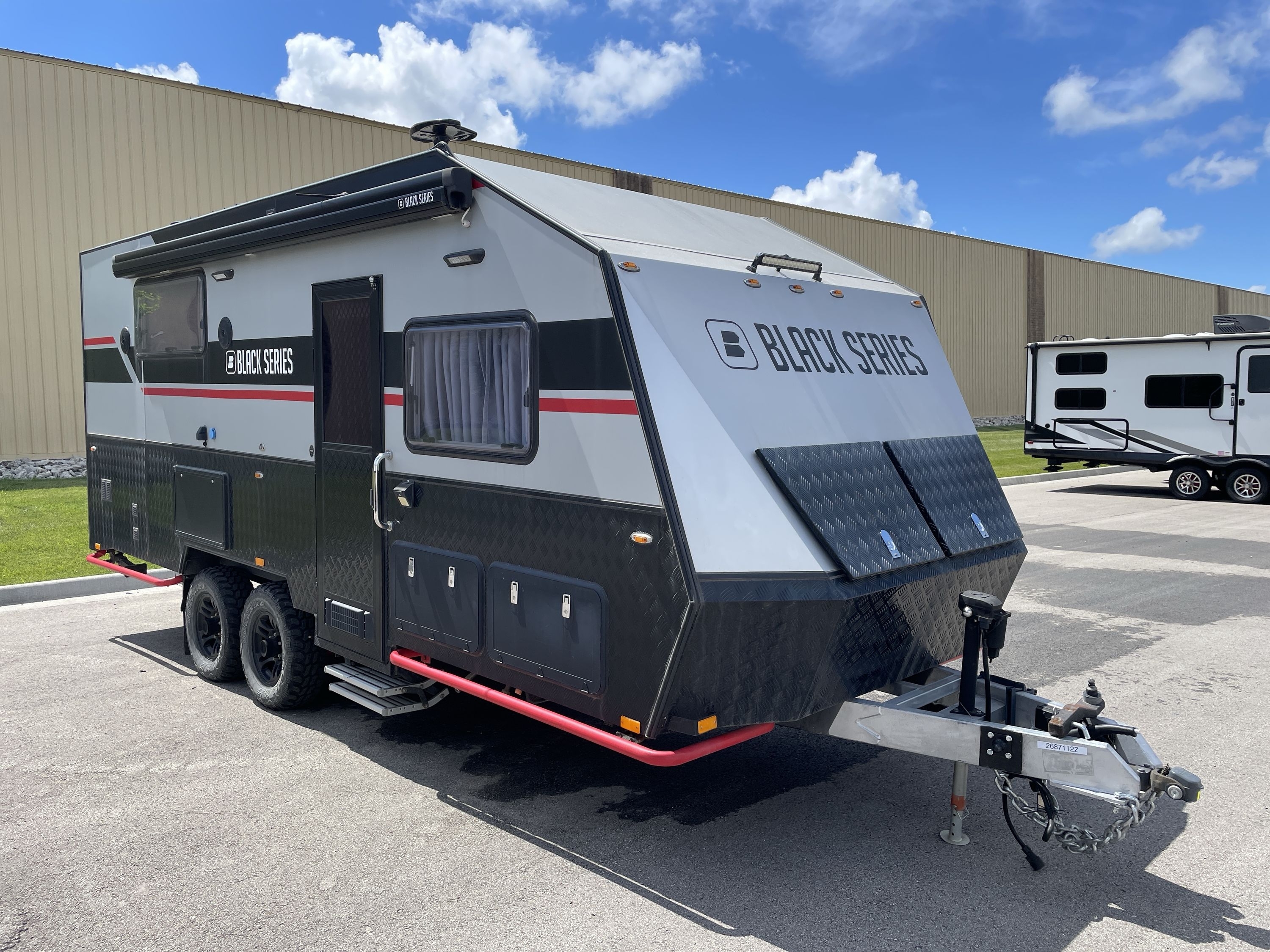 2021 Black Series BLACK SERIES HQ19 RV