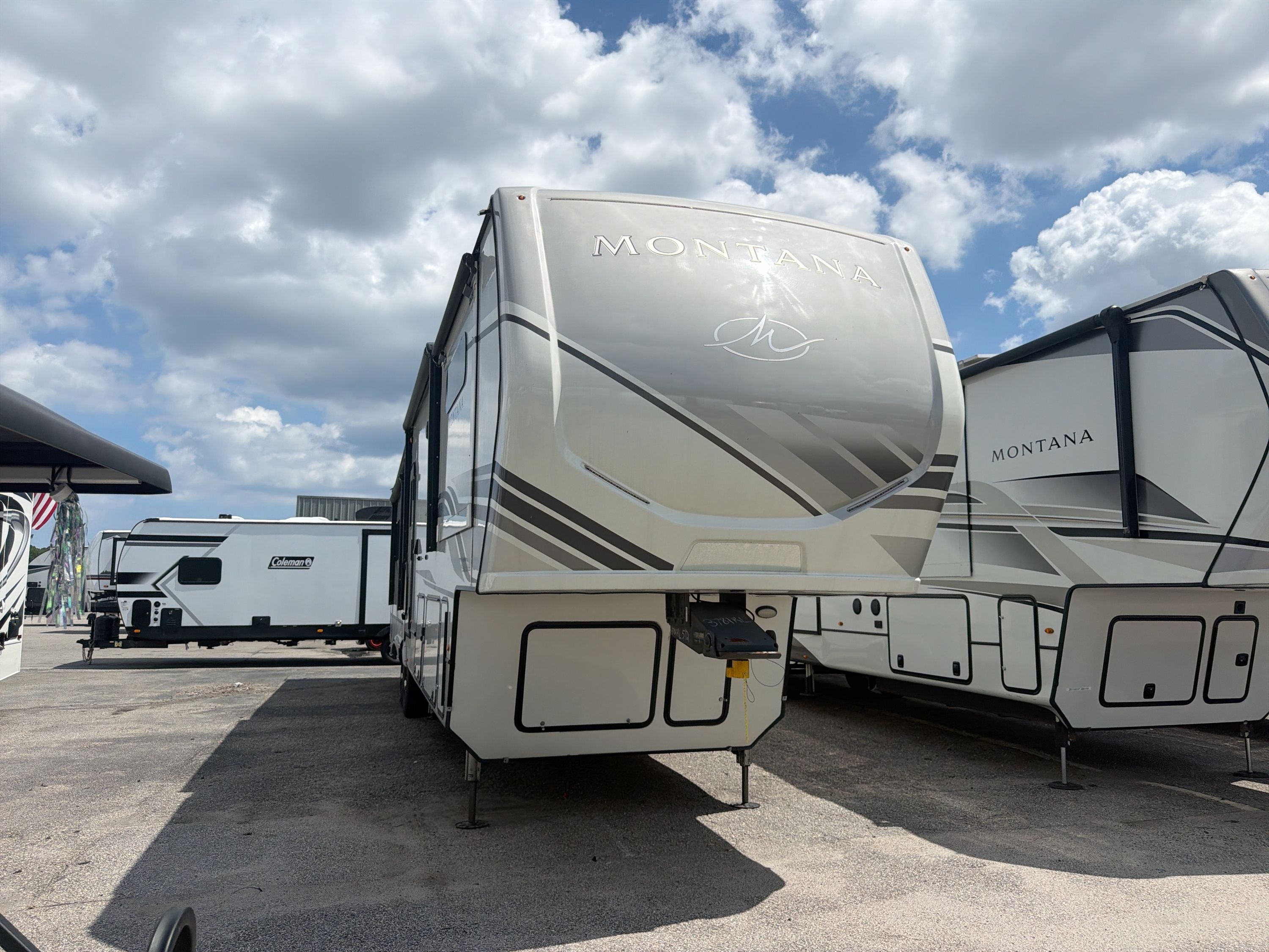 2022 Keystone MONTANA 3781RL in myrtle beach SC