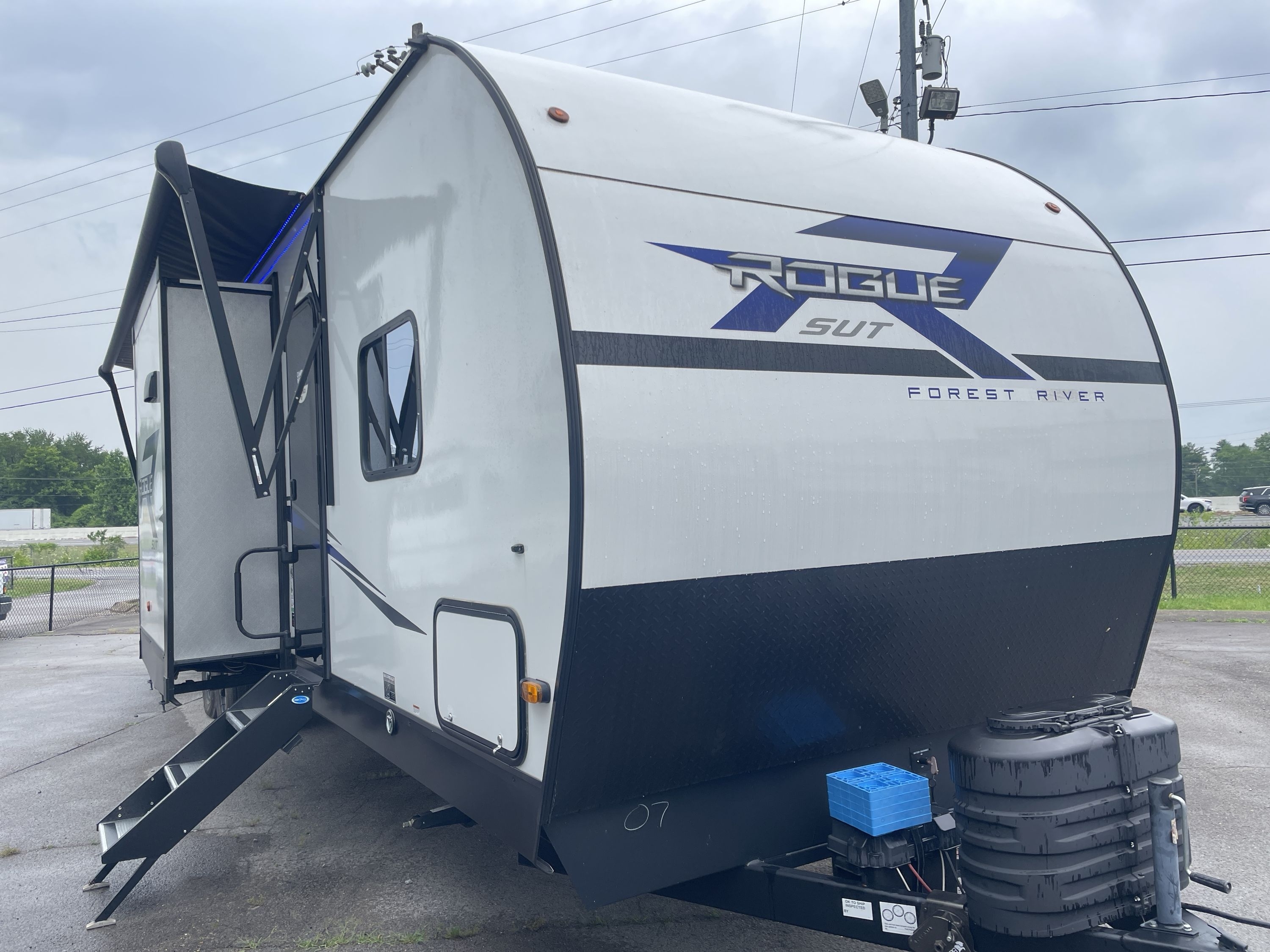 2024 Forest River ROGUE 32SUT Travel Trailer Toy Hauler RV