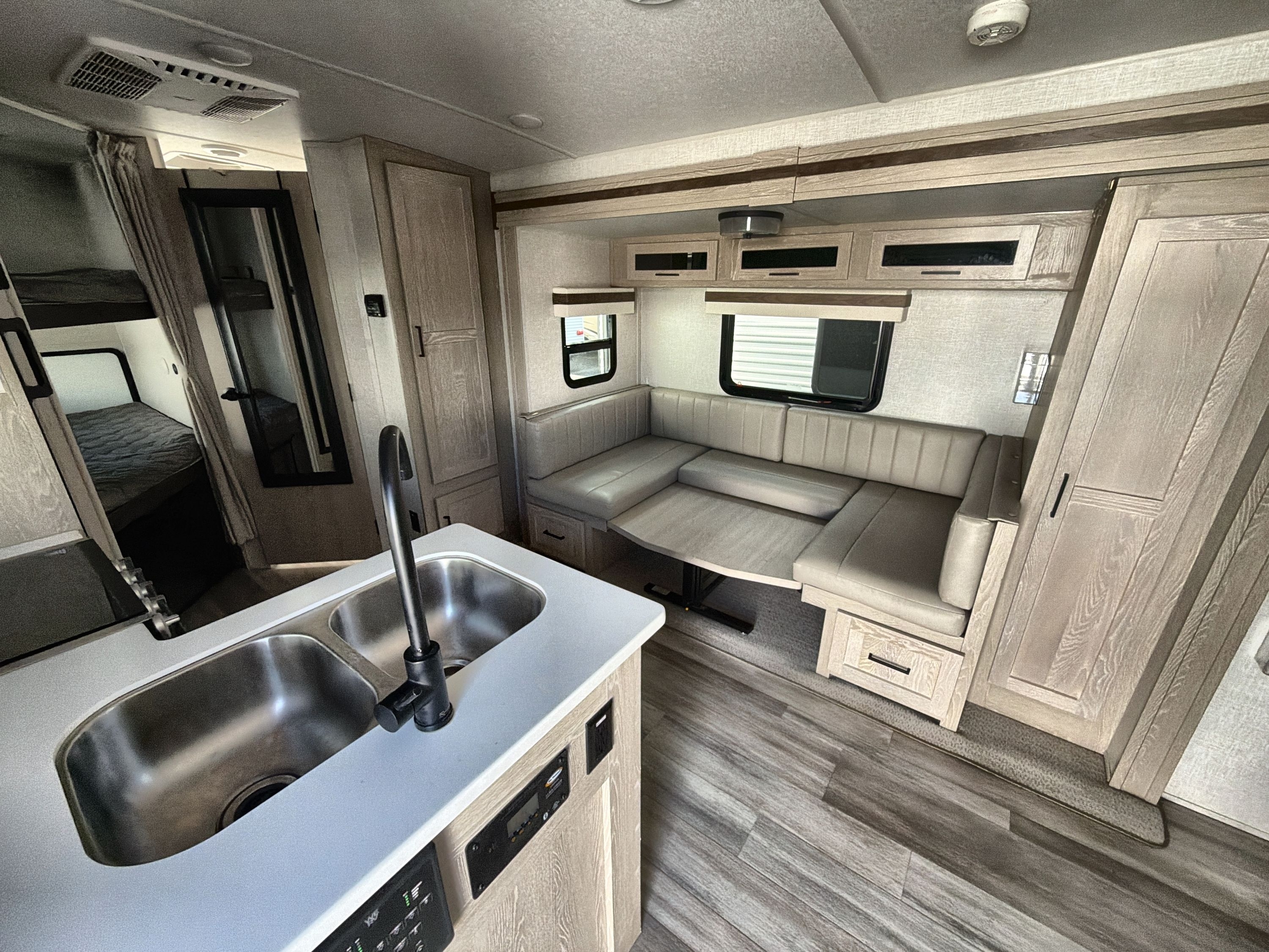 2023 Forest River ROCKWOOD MINI LITE 2509S in churchville NY